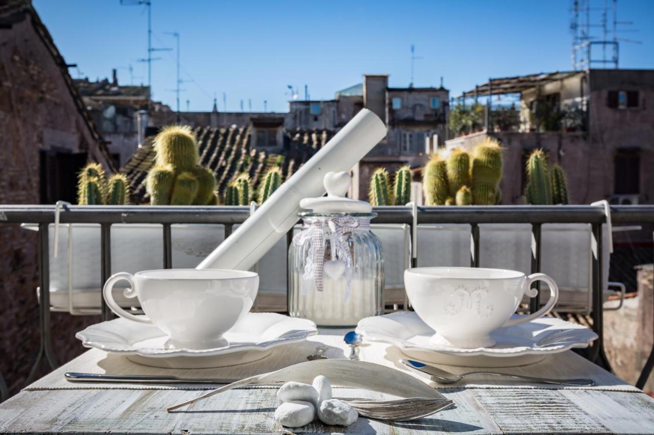 Campo Dei Fiori Luxury With Balcony Apartment Rome Exterior photo